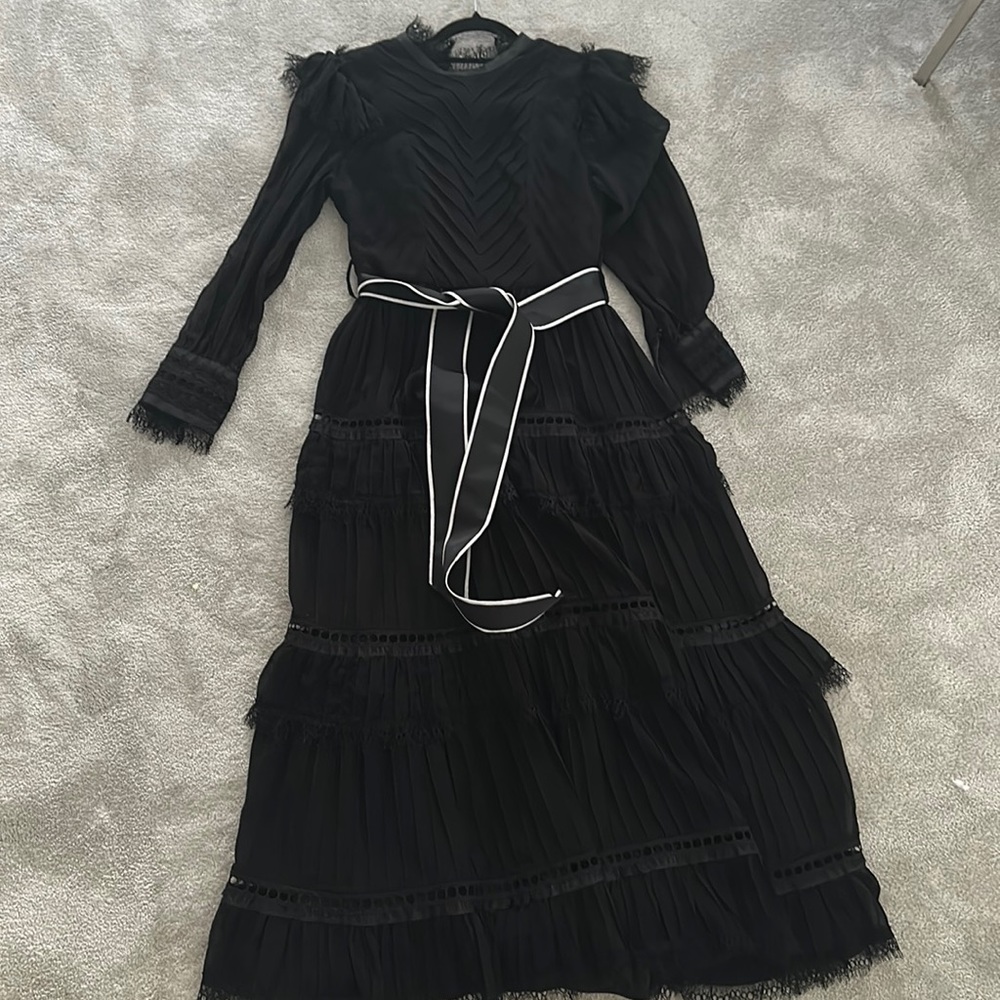 BEAUTIFUL GOWN FOR SALE